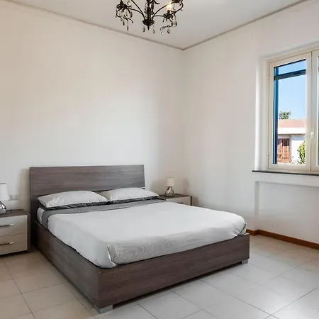 Ortensia Apartments By Wonderful Italy Aci Castello Exterior photo