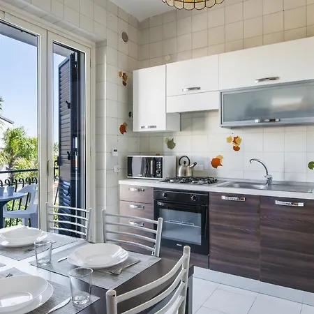 Ortensia Apartments By Wonderful Italy Aci Castello Exterior photo