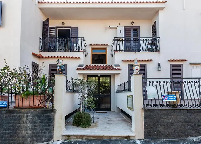 Ortensia Apartments By Wonderful Italy